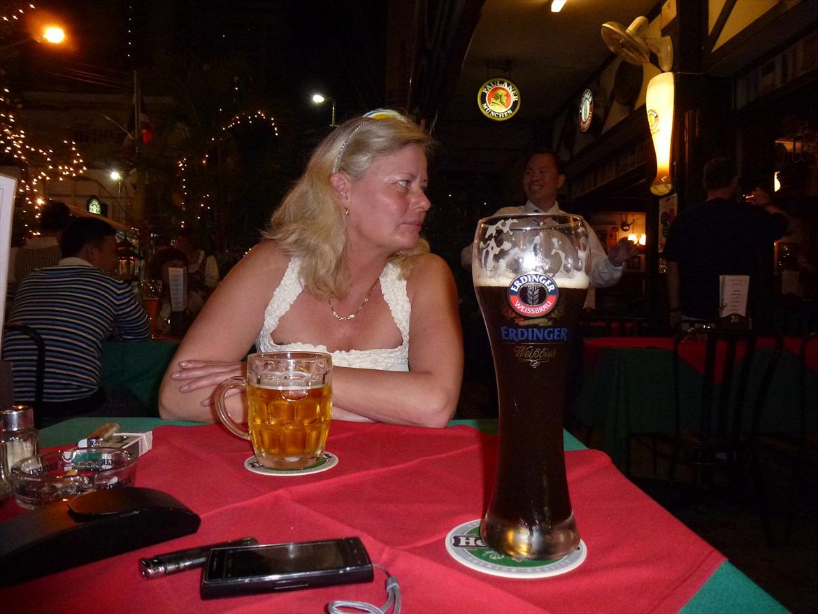 Thailand rundt på MC  - skøn tysk weissbier  billede 279