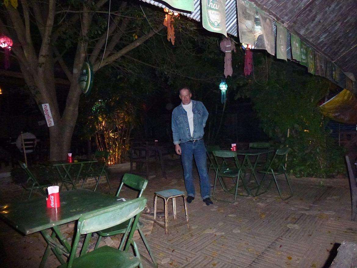 Thailand rundt på MC  - Fik pisset igen, men der kom alså underlige lyde der ude i junglen  billede 291