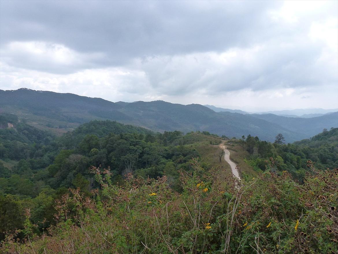 Thailand rundt på MC  - Vi skal den vej Hmmmmmmm, tager det 1 eller 5 timer ved vi ikke  billede 353