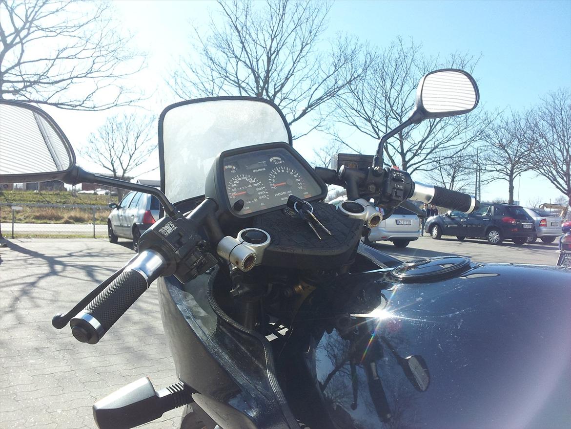 mine nye LSL håndtag på GSX 750 ES billede 2