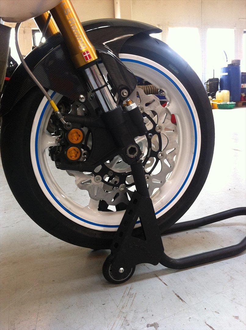 Baneracer vinter projekt - Så er der nye bremseskiver på. billede 31