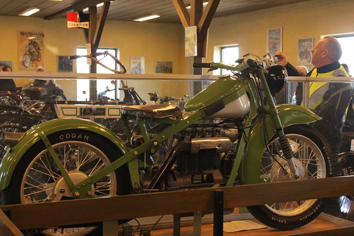 Åbning af Stubbekøbing motorcykelmuseum billede 14