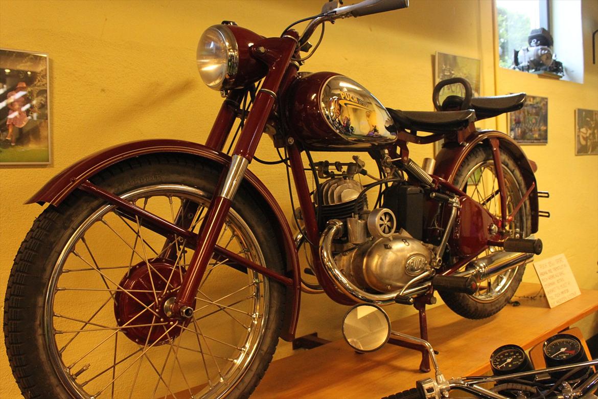 Åbning af Stubbekøbing motorcykelmuseum billede 21