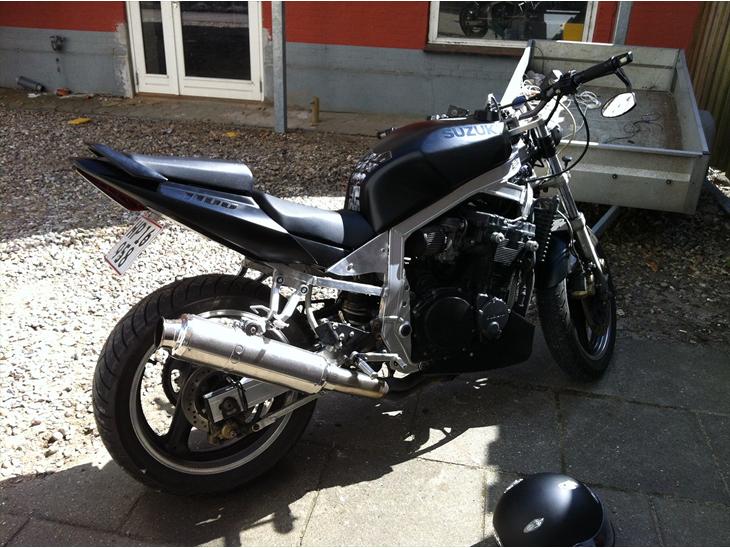 gsxr 1100 streetfighter for sale
