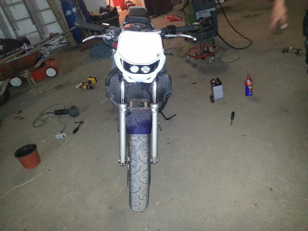 FZR 600 Streetfighter Projekt - Styr lavet om billede 8