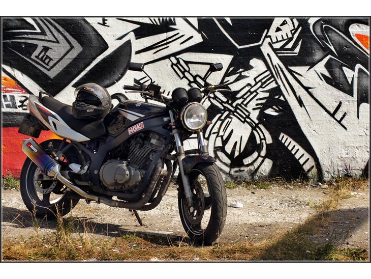 {{currentPhoto.altText}} billede {{currentPhoto.number}}