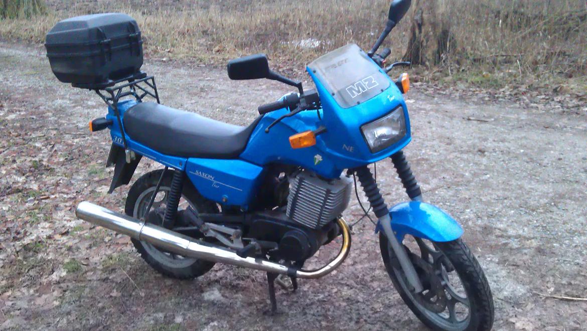 MZ 301 Saxon Tour i skoven billede 6