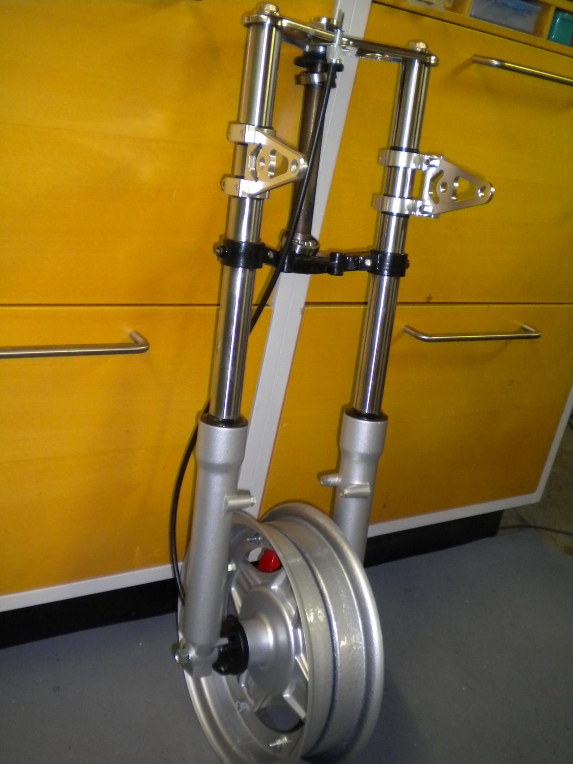 Honda Dax 150ccm Cafe Racer billede 19