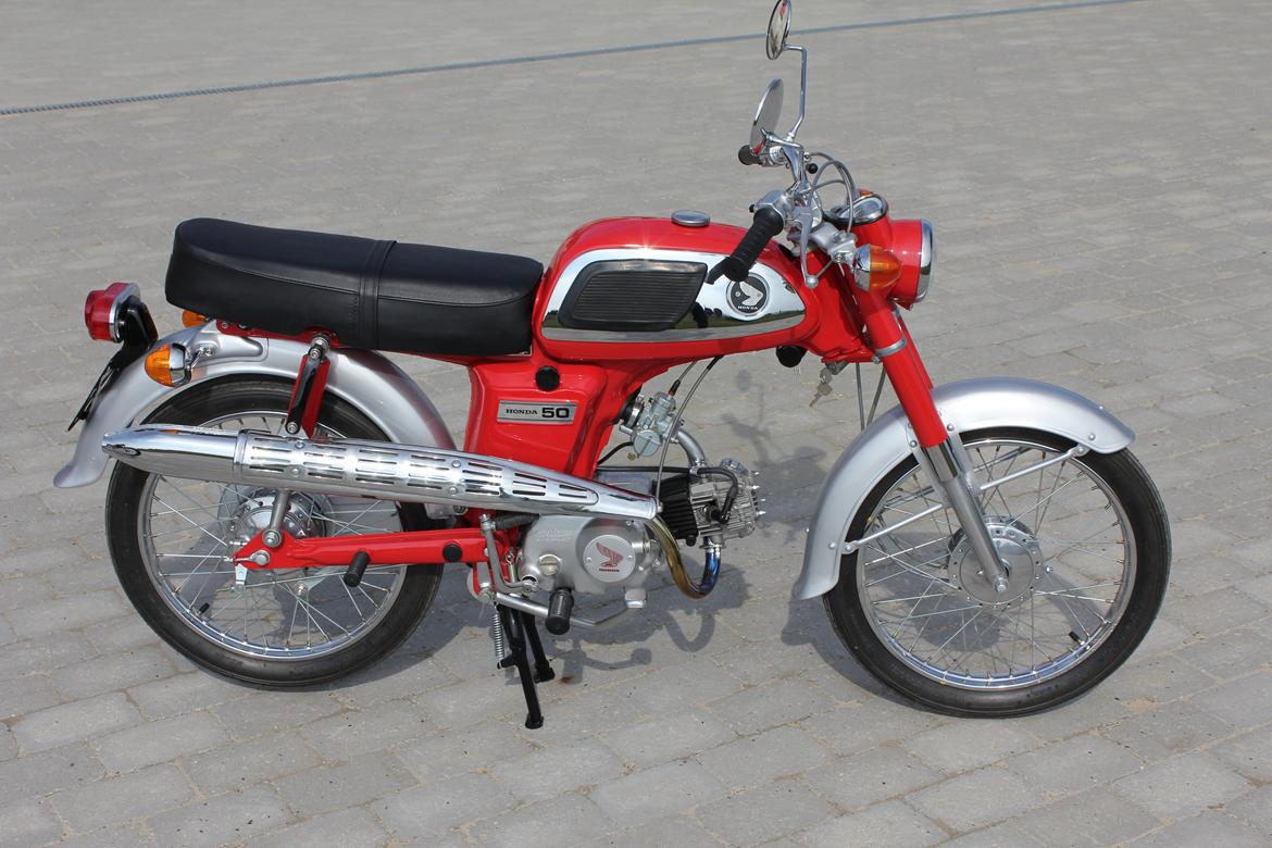 veteran hondaer - Honda cd 50 fra 1972 billede 2