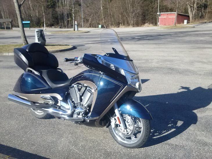 {{currentPhoto.altText}} billede {{currentPhoto.number}}