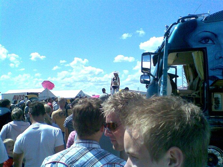 Med "klubben" til DHB - Hvad skuer mit øje? En cowgirl med pisk :D billede 16