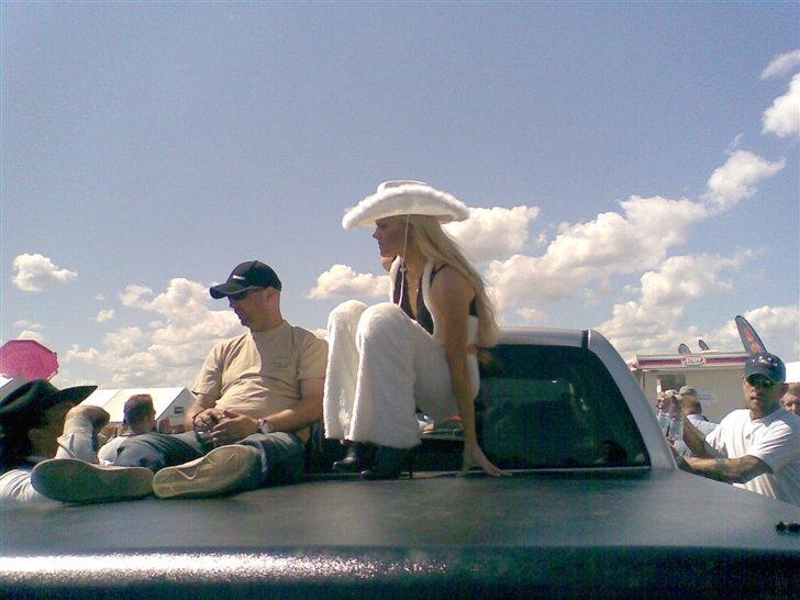 Med "klubben" til DHB - Ja, det KAN være trættende at stå så længe.. Eller noget! billede 18