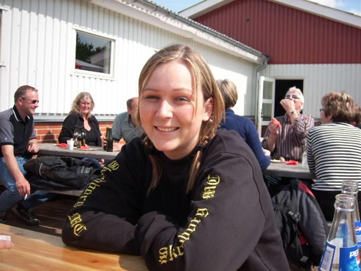 Skodborg Mc og De Røde Sjæle  - Marianne fra Skodborg Mc :o) Hun er en rigtig lækker steg :o) billede 1