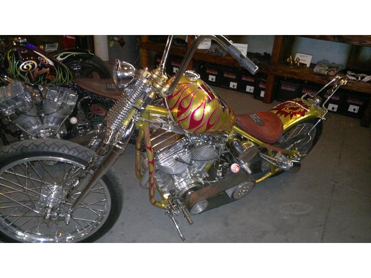Hos Indian Larry`s Shop. billede 0
