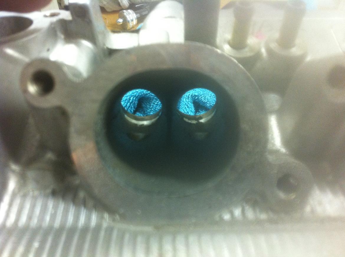 portning af R6 topstykke billede 1