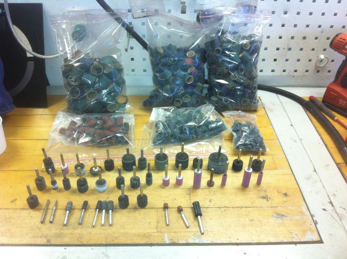 portning af R6 topstykke billede 32