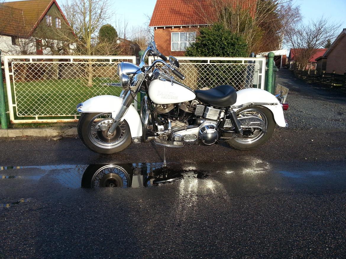 Harley Davidson FLH restaurering - Done! Lillejuleaftensdag. Tog 1,5 måned at nå hertil. billede 19