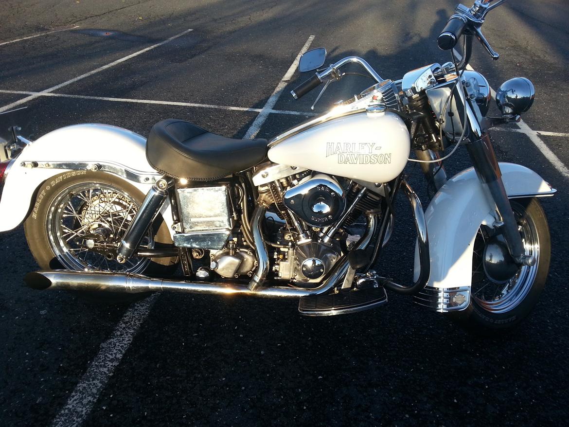 Harley Davidson FLH restaurering billede 20