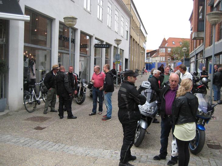 Ud og vise flaget billede 7