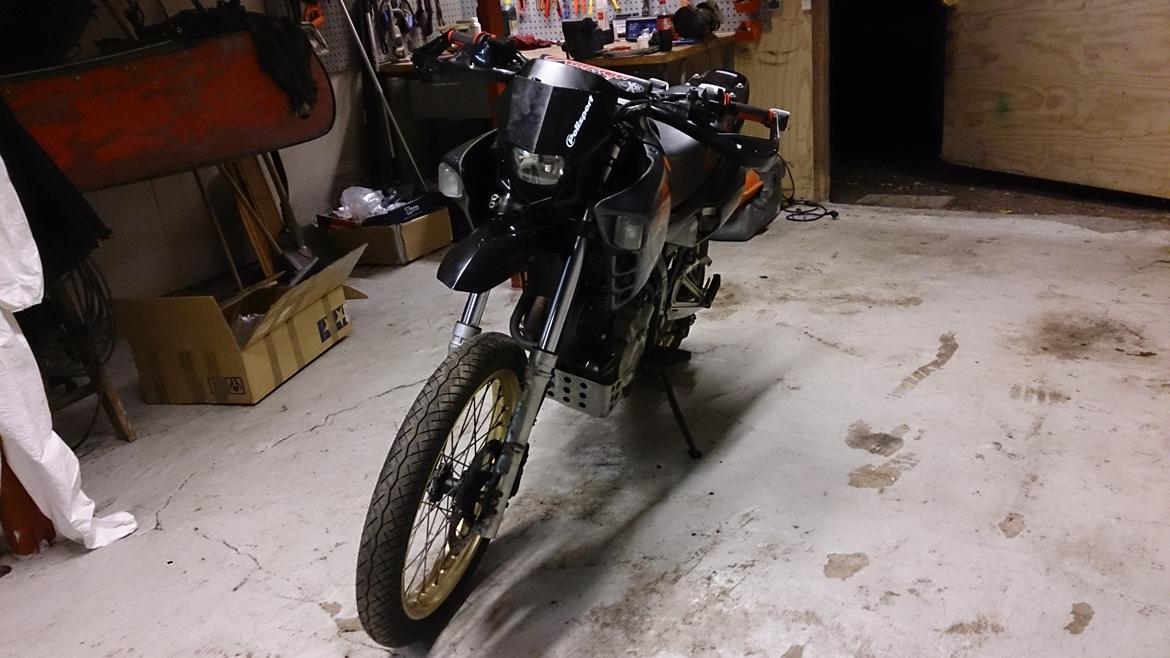 Honda NX 650 Dominator projekt motard billede 12