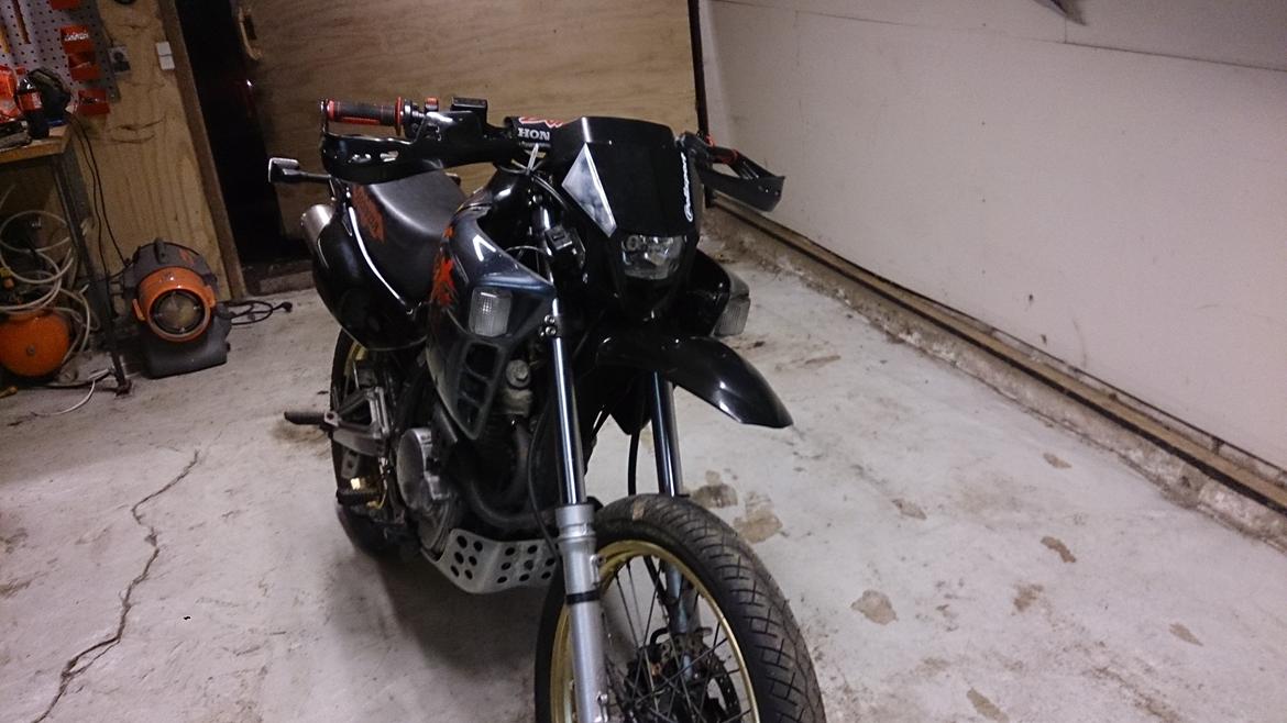 Honda NX 650 Dominator projekt motard billede 19