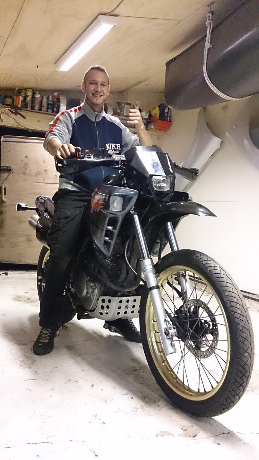 Honda NX 650 Dominator projekt motard billede 26