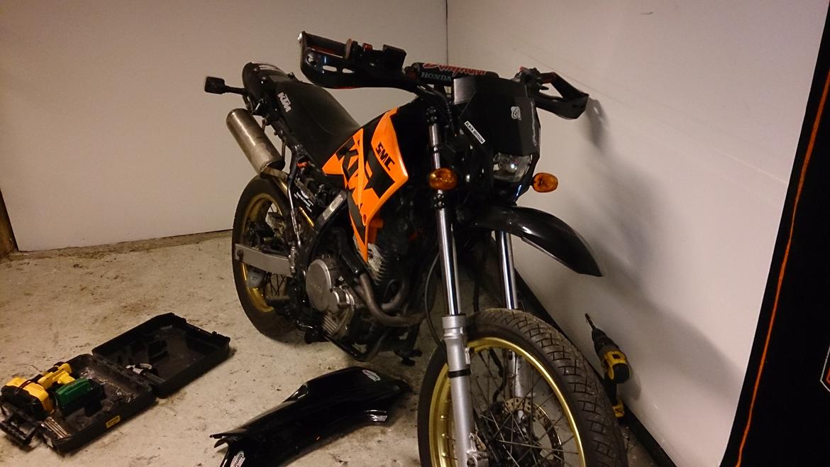 Honda NX 650 Dominator projekt motard billede 36