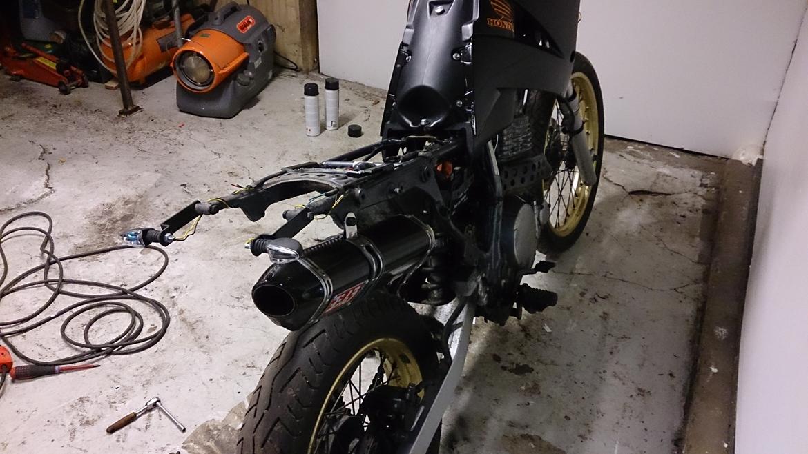 Honda NX 650 Dominator projekt motard billede 49