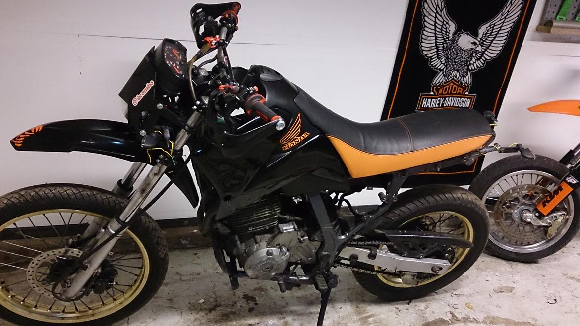 Honda NX 650 Dominator projekt motard billede 55