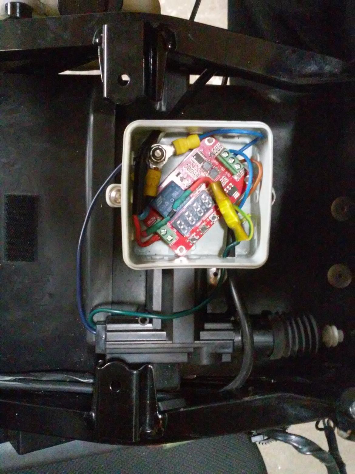 nr plade vipper fzr1000 - Her er det næsten færdige resultat af det hele mangler lige det sidste  billede 2