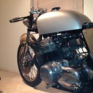 Cafe racer HONDA CB750 K76 Cafe projekt desværre har man ikke tiden mere