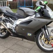 Aprilia RSV 1000 R Paintjob 2015