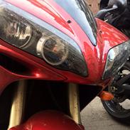 Yamaha r1-2005