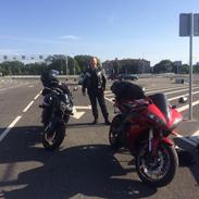 Yamaha r1-2005