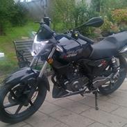 suzuki gsx 750