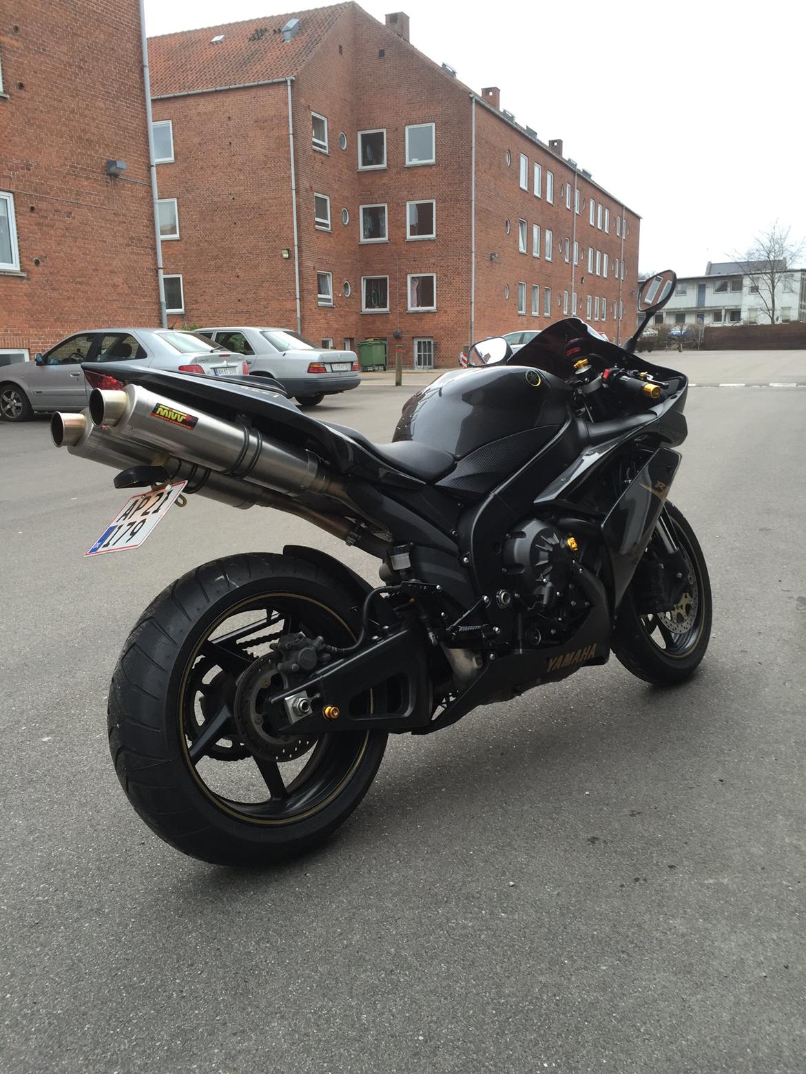 Yamaha R1 rn19 billede 2