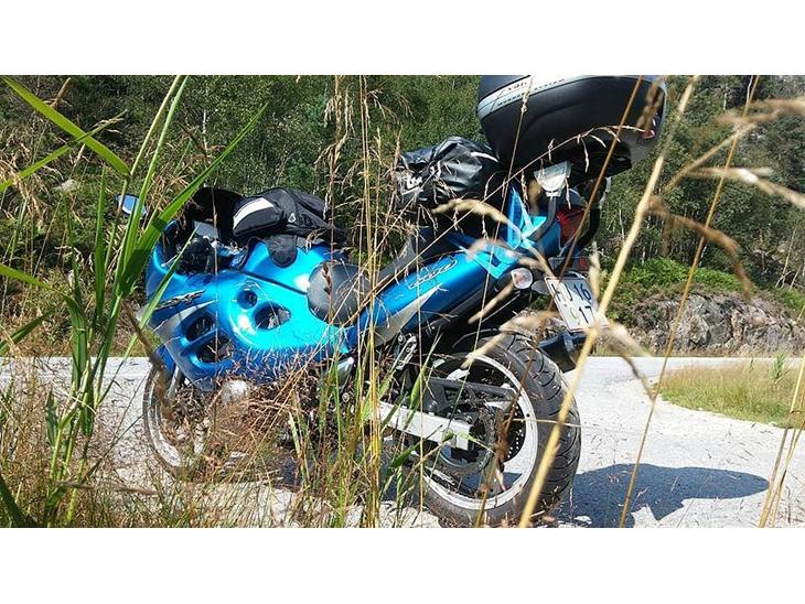 {{currentPhoto.altText}} billede {{currentPhoto.number}}