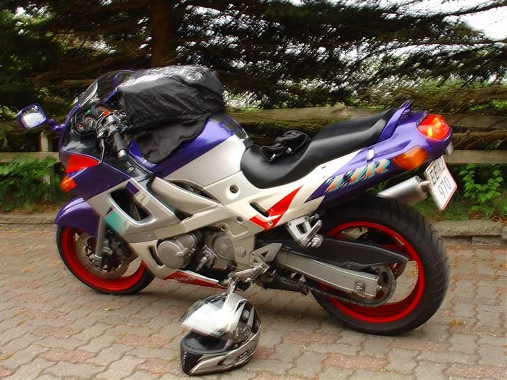 Limfjorden rundt 2007 - Så er vi ved at ha´ pakket til Limfjordsturen.. Her hjemme ved Trine billede 1