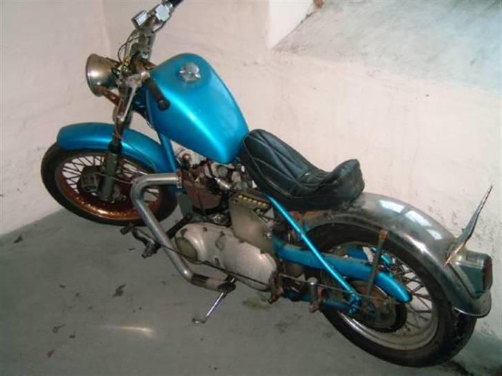 Min gamle Triumph Speedtwin 500ccm årg.54 billede 1