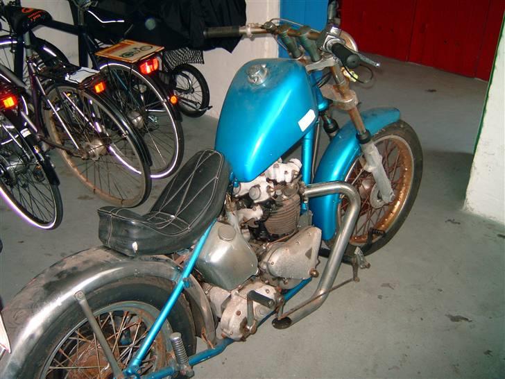 Min gamle Triumph Speedtwin 500ccm årg.54 billede 6