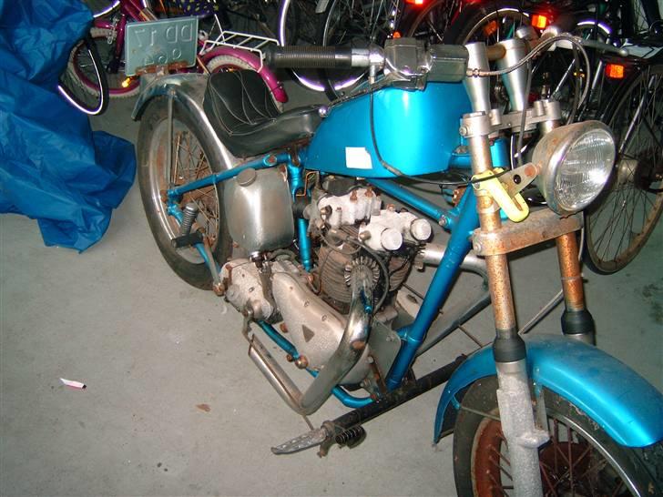 Min gamle Triumph Speedtwin 500ccm årg.54 billede 7