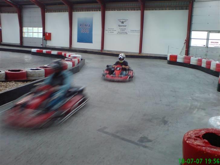 Gokart tur med Silkeborg gruppen Onsdag 18-07-07 - Lidt race, det gik sku lidt stærkt for mobil telefonen :) billede 13