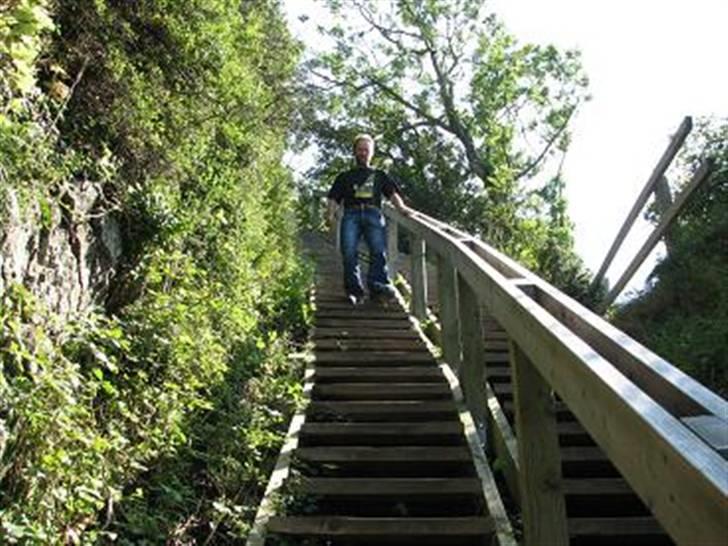 Bornholm - På vej ned til Jon´s kapel. billede 13