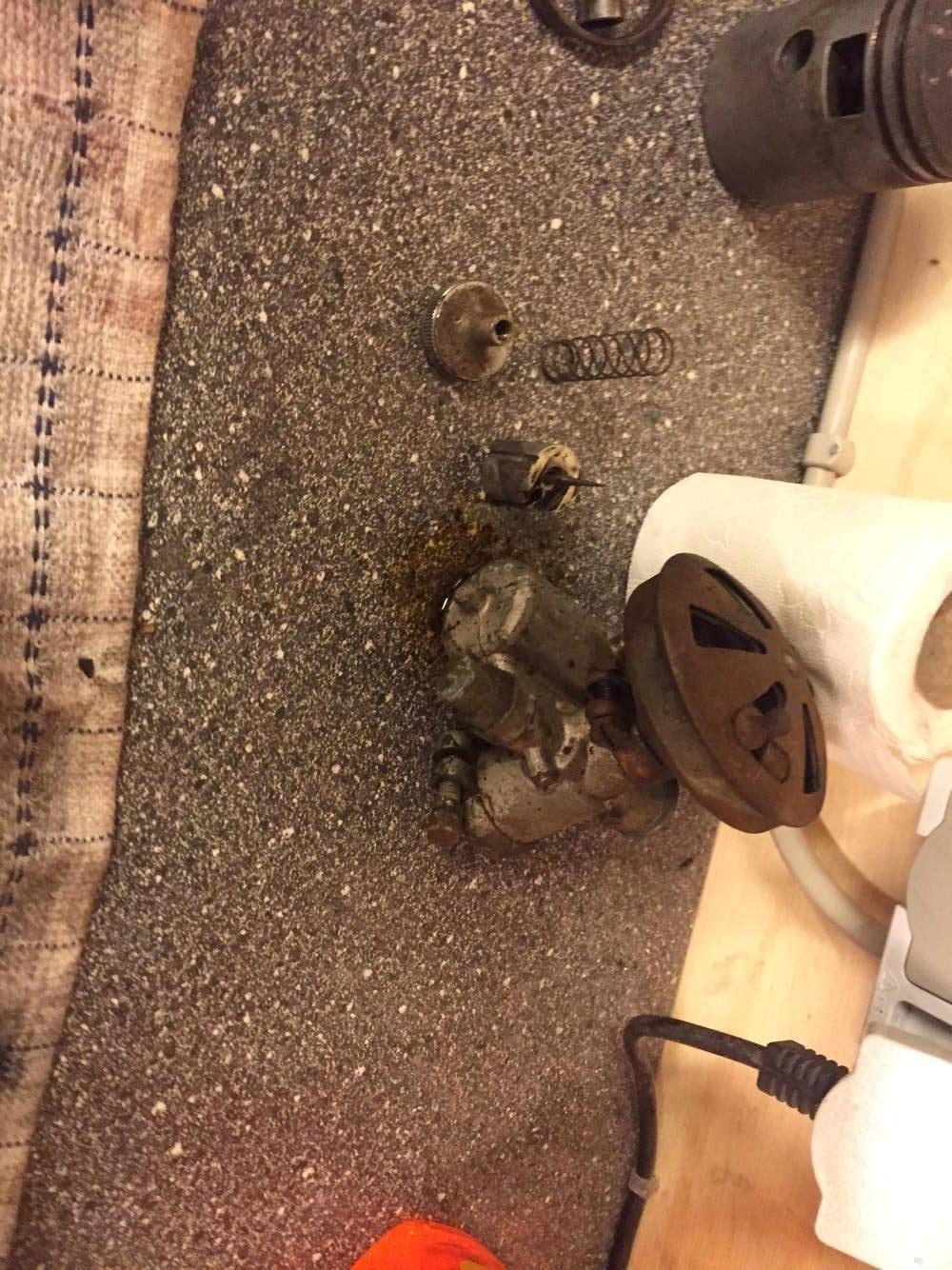 Husqvarna 118cc "Rödmyra"  - Karburatoren samlet.  billede 20