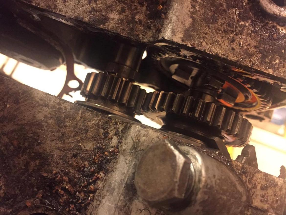 Husqvarna 118cc "Rödmyra"  - Blokken bliver adskildt.  billede 33