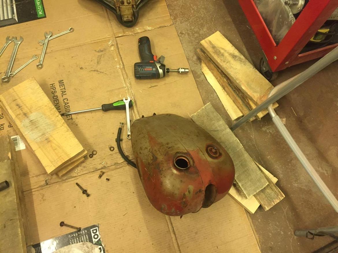 Husqvarna 118cc "Rödmyra"  - Tanken blev afmonteret. billede 53