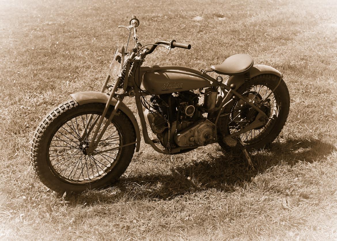 Legetøj for drenge og mænd ;-)) - Royal Endfield årg.1925 billede 4