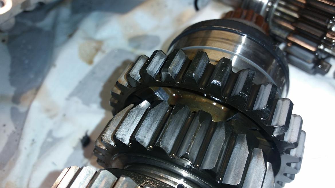 Motor / gearkasse skift af CBR 929 / 954 - 2 gear var også ramt, men ikke nok til at jeg opdagede det under kørsel billede 17