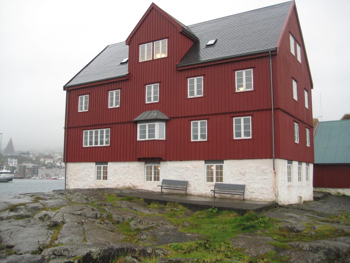 besøg på Færøerne - lagtinget i Thorshavn billede 15