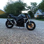 Min gamle Suzuki GSR750 